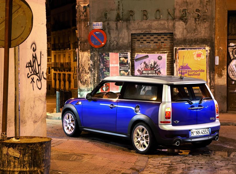  Mini Cooper S Clubman 2007 года  (фото 19 из 82)